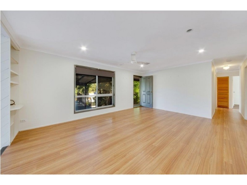 43 Allunga Drive, Glen Eden QLD 4680