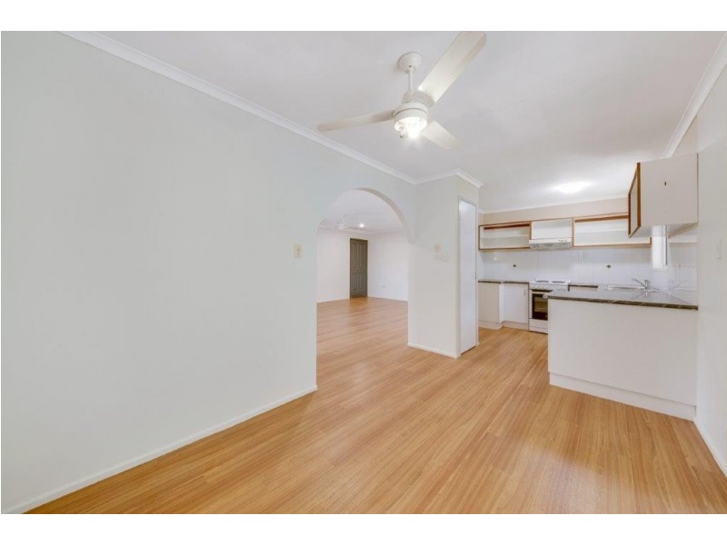 43 Allunga Drive, Glen Eden QLD 4680