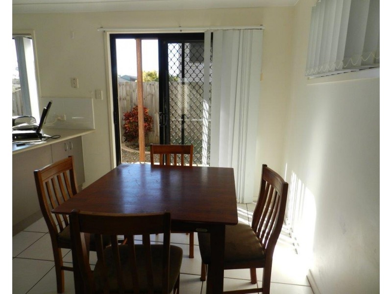 7/21 ROBERTS STREET, South Gladstone QLD 4680