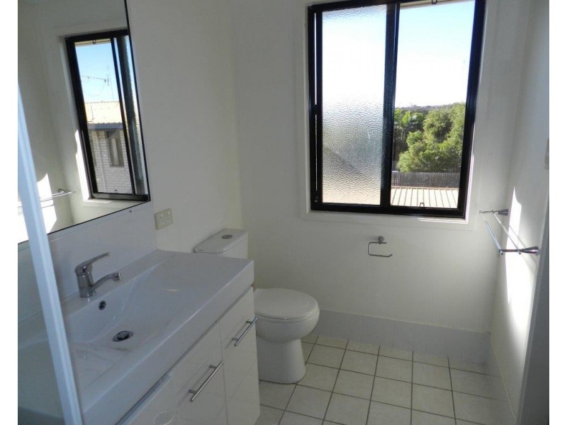 7/21 ROBERTS STREET, South Gladstone QLD 4680