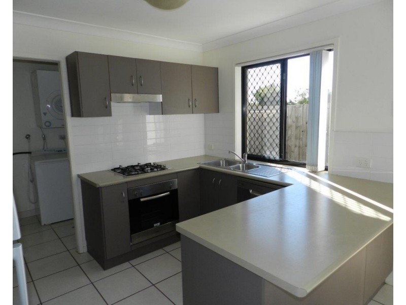 7/21 ROBERTS STREET, South Gladstone QLD 4680