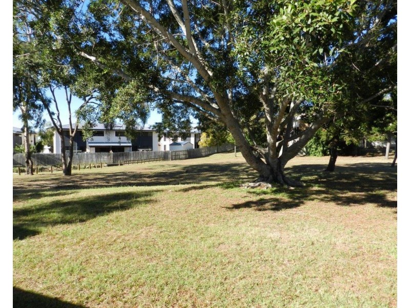 7/21 ROBERTS STREET, South Gladstone QLD 4680