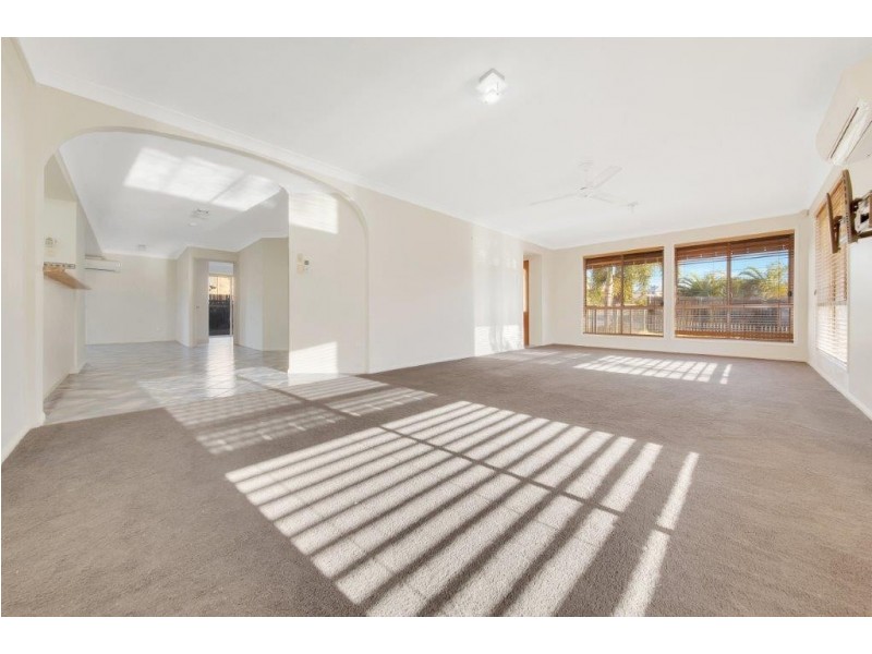 7 NICHOLAS STREET, Glen Eden QLD 4680