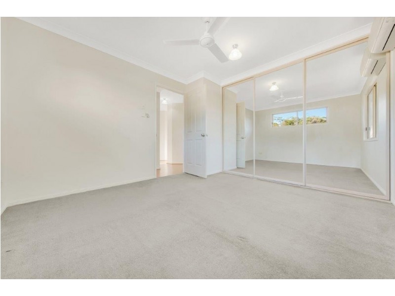 7 NICHOLAS STREET, Glen Eden QLD 4680