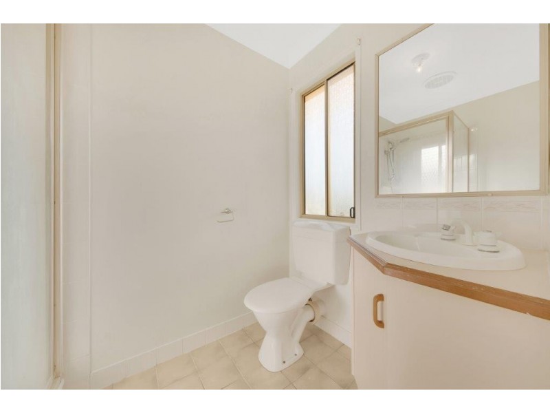 7 NICHOLAS STREET, Glen Eden QLD 4680