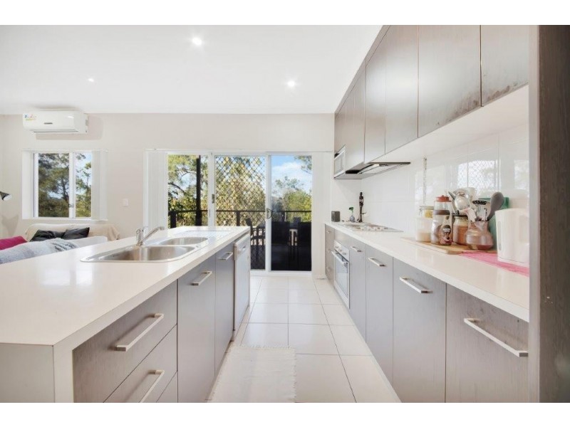 Unit 7/9 Cockatoo Drive, New Auckland QLD 4680