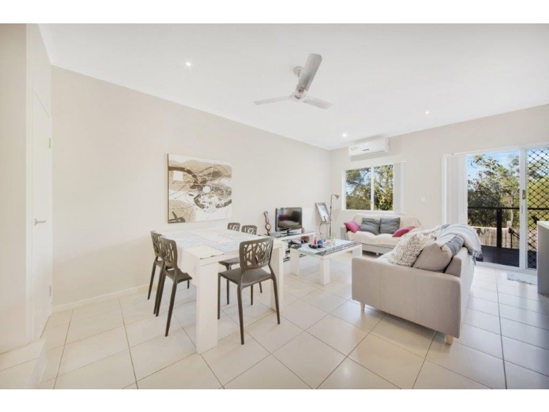 Unit 7/9 Cockatoo Drive, New Auckland QLD 4680