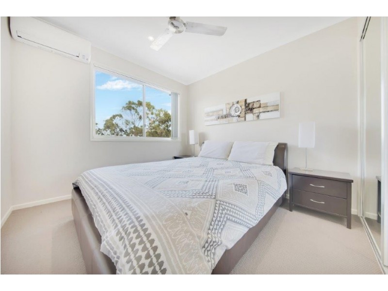 Unit 7/9 Cockatoo Drive, New Auckland QLD 4680