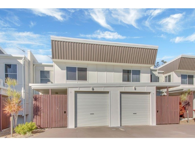 Unit 7/9 Cockatoo Drive, New Auckland QLD 4680