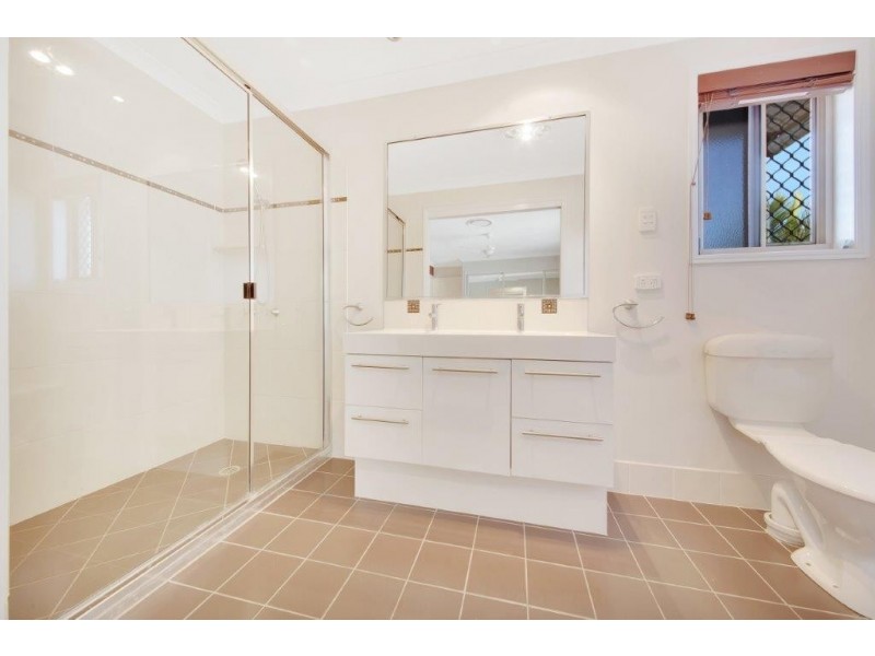 74 Whitbread Road, Clinton QLD 4680