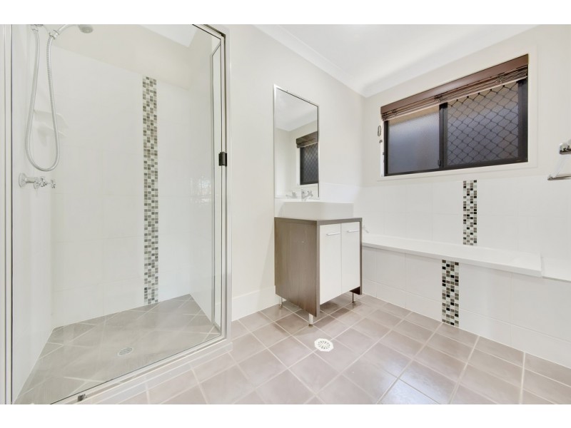 26 WYARA CLOSE, Clinton QLD 4680