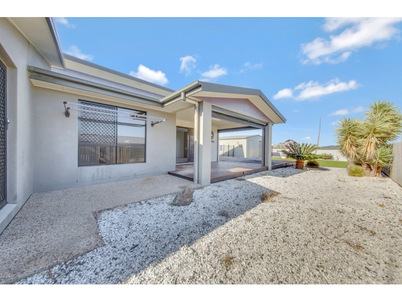 26 WYARA CLOSE, Clinton QLD 4680