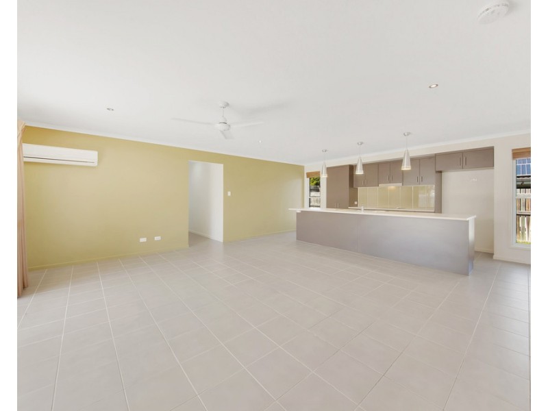 26 Longreach Court, Tannum Sands QLD 4680