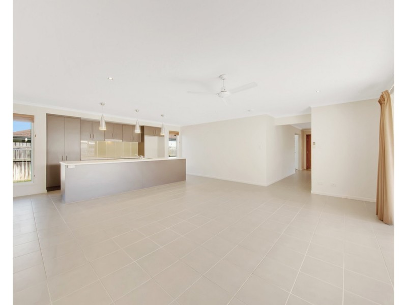 26 Longreach Court, Tannum Sands QLD 4680
