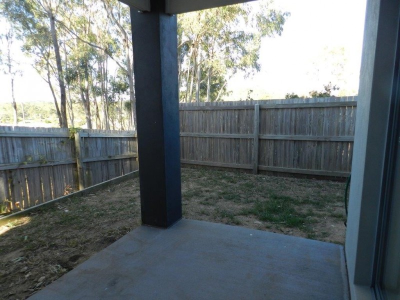 2/9 Gumnut  Place, Kirkwood QLD 4680