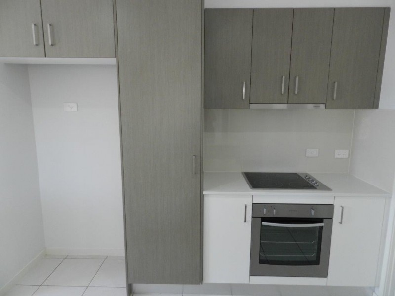 2/9 Gumnut  Place, Kirkwood QLD 4680