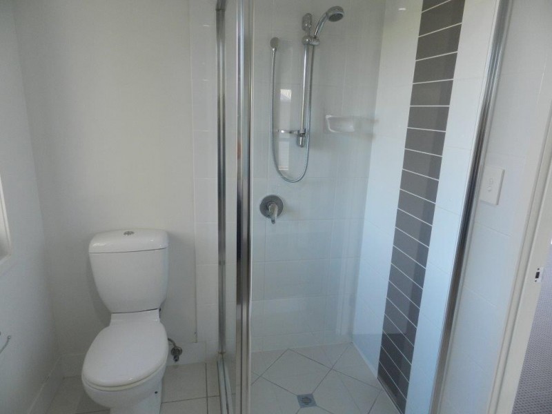 2/9 Gumnut  Place, Kirkwood QLD 4680