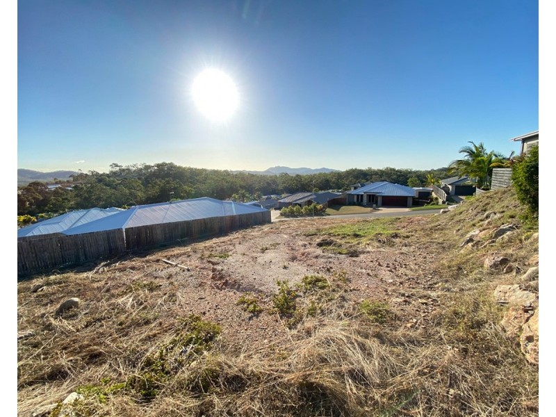 12 Cressbrook Street, Clinton QLD 4680