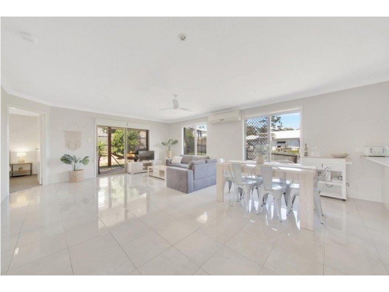 14 DAINTREE BOULEVARD, New Auckland QLD 4680