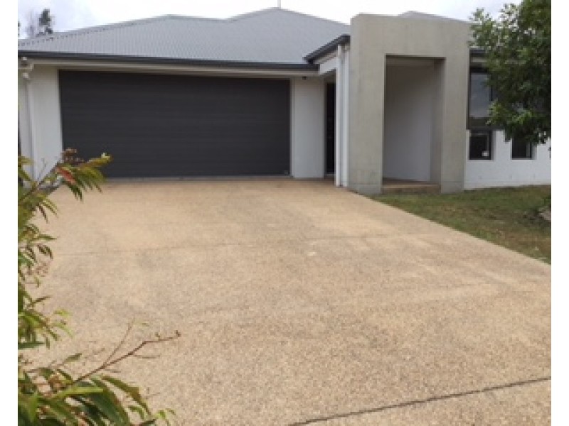 17 TELOPEA PLACE, Kirkwood QLD 4680