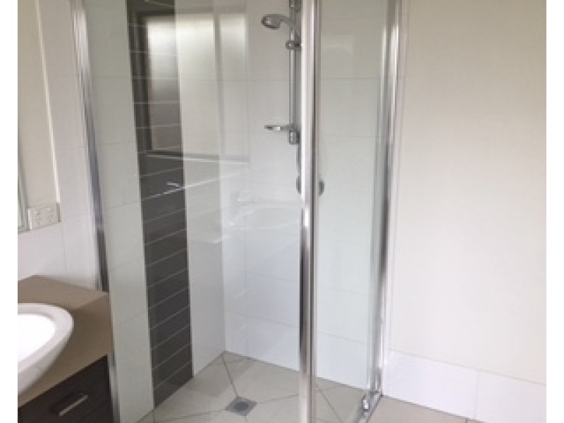 17 TELOPEA PLACE, Kirkwood QLD 4680