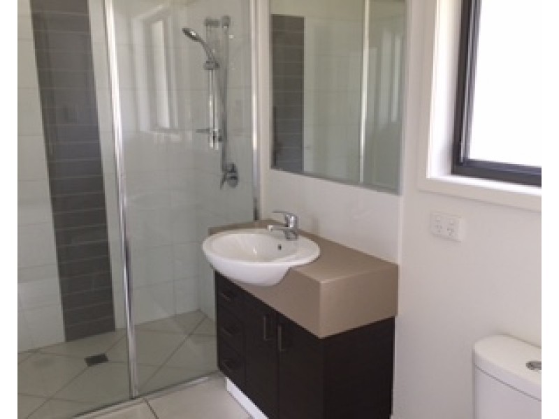 17 TELOPEA PLACE, Kirkwood QLD 4680