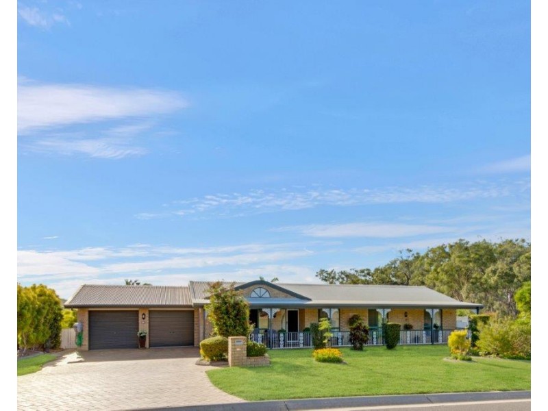2 GEOFFREY THOMAS DRIVE, Tannum Sands QLD 4680