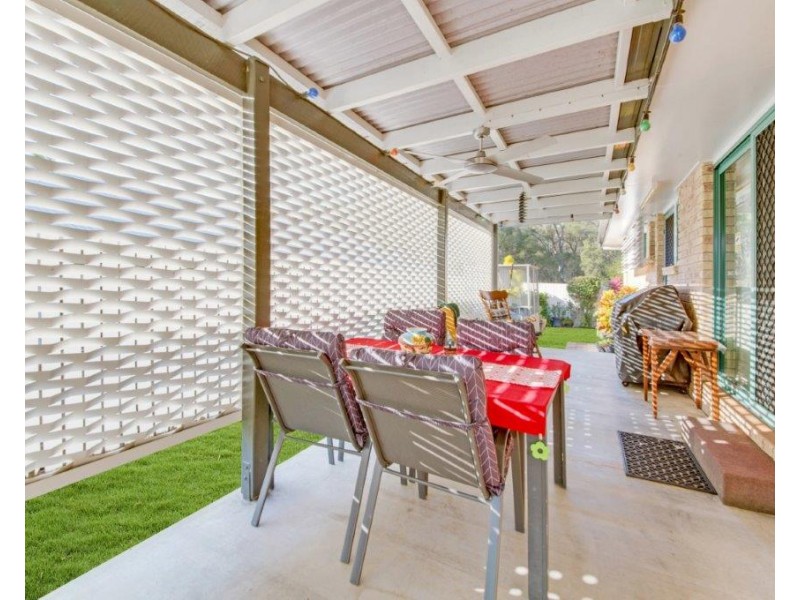 2 GEOFFREY THOMAS DRIVE, Tannum Sands QLD 4680