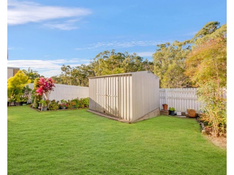 2 GEOFFREY THOMAS DRIVE, Tannum Sands QLD 4680