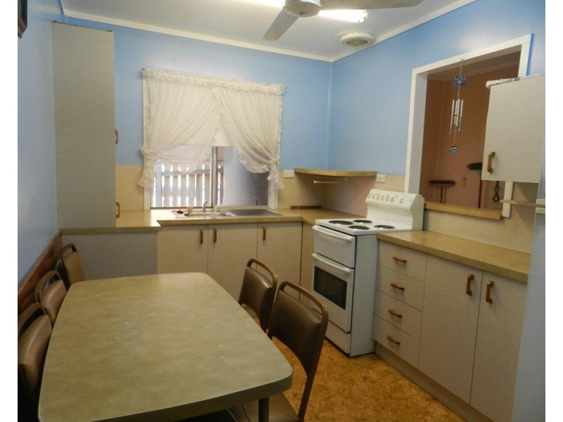 38 GLENLYON STREET, Gladstone QLD 4680