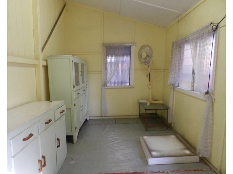 38 GLENLYON STREET, Gladstone QLD 4680