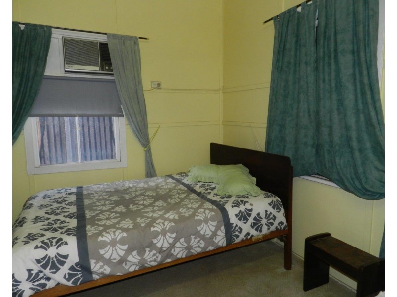 38 GLENLYON STREET, Gladstone QLD 4680