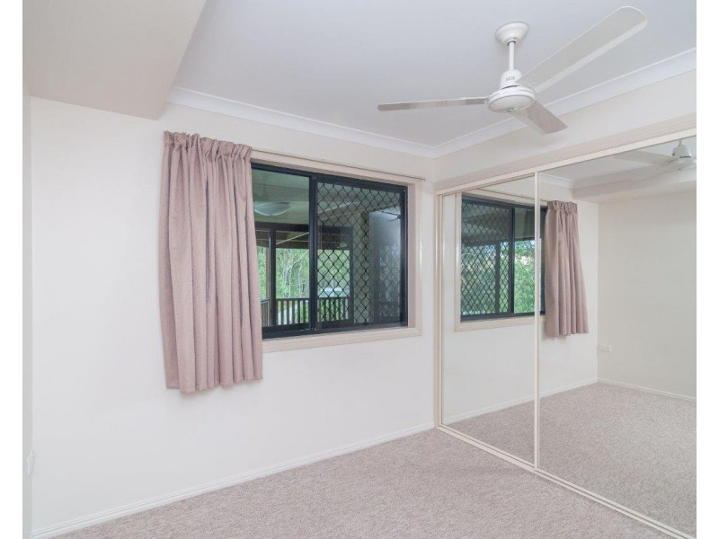 7 GLASSHOUSE PLACE, New Auckland QLD 4680