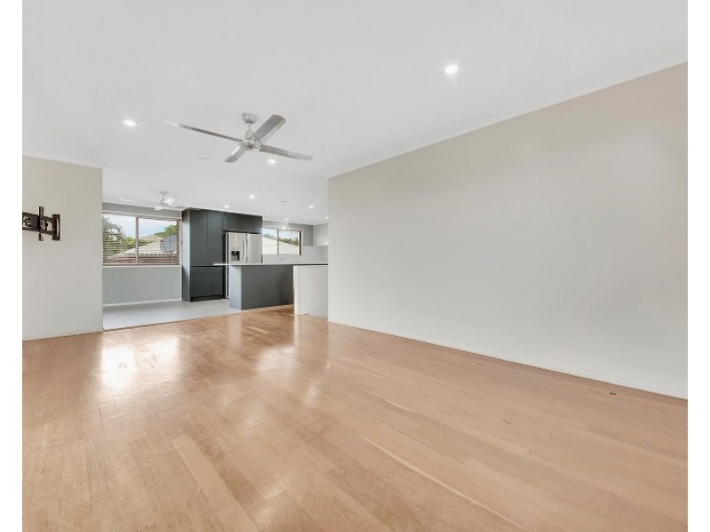 258 AUCKLAND STREET, South Gladstone QLD 4680