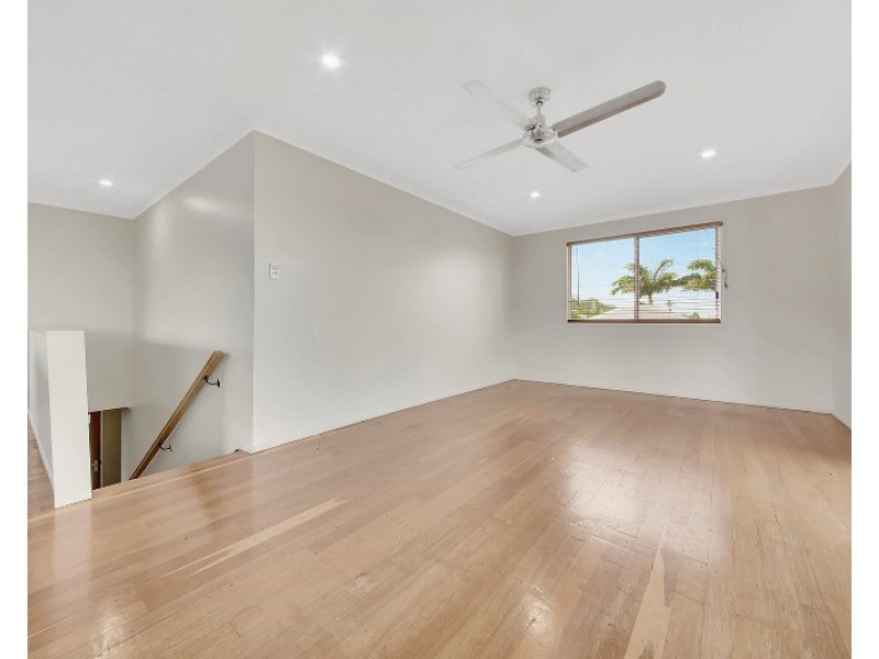 258 AUCKLAND STREET, South Gladstone QLD 4680