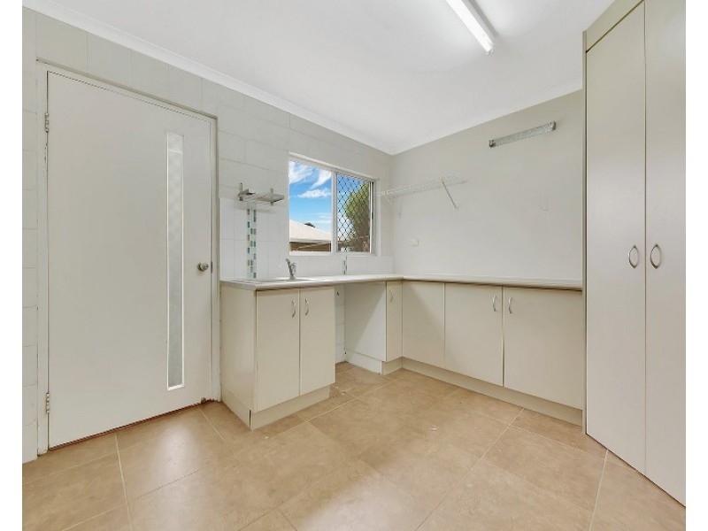 258 AUCKLAND STREET, South Gladstone QLD 4680