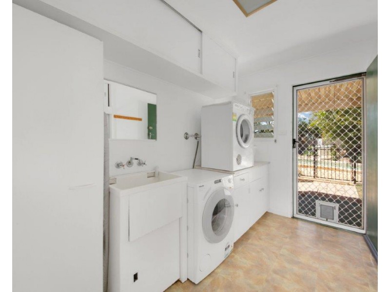 7 Vista Court, Barney Point QLD 4680