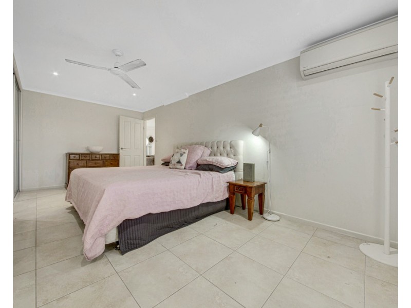 30 ALEXANDER STREET, Boyne Island QLD 4680