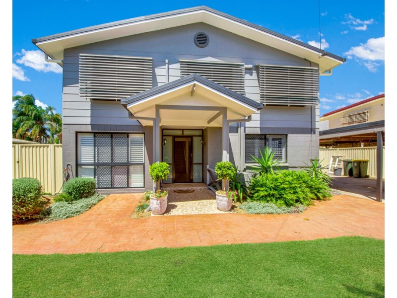 30 ALEXANDER STREET, Boyne Island QLD 4680