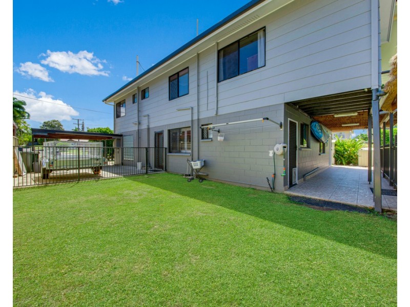30 ALEXANDER STREET, Boyne Island QLD 4680