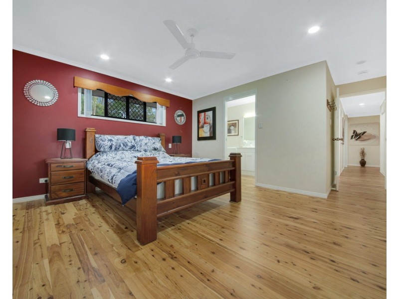 16 LAKEFIELD COURT, South Gladstone QLD 4680