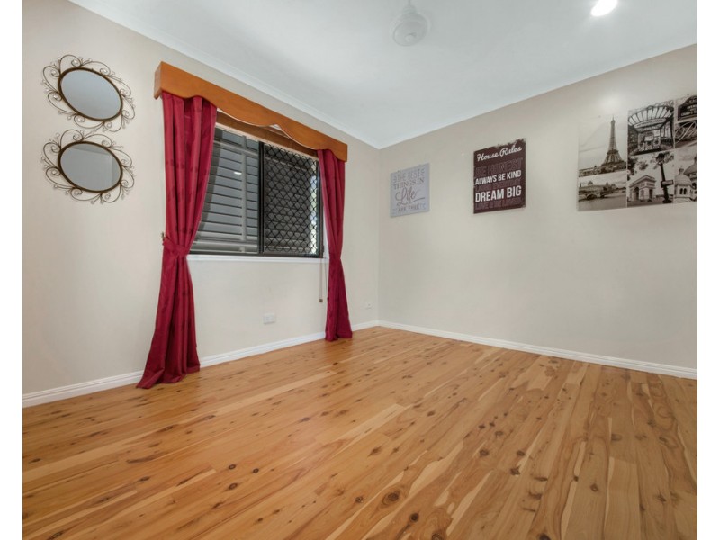 16 LAKEFIELD COURT, South Gladstone QLD 4680