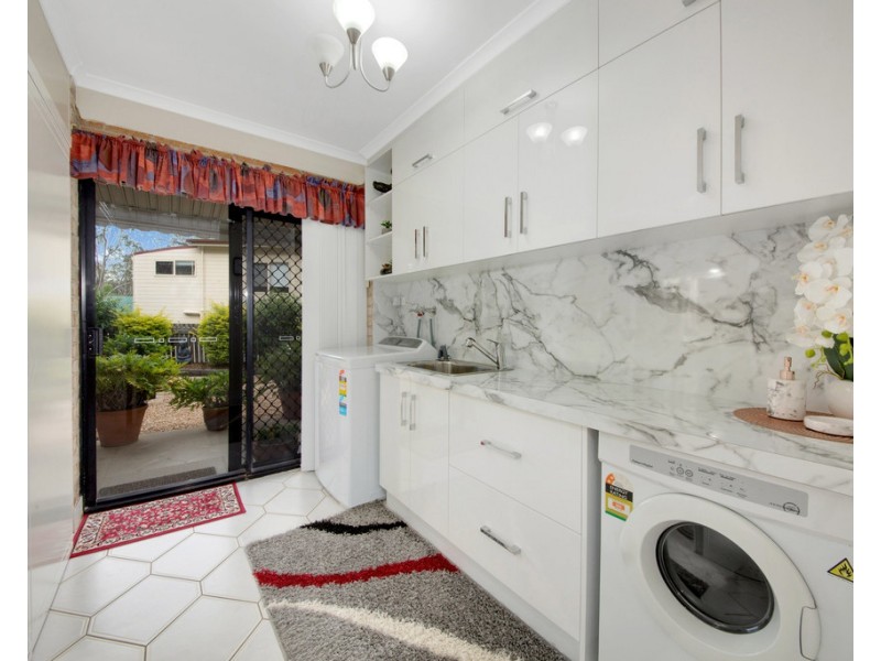 16 LAKEFIELD COURT, South Gladstone QLD 4680