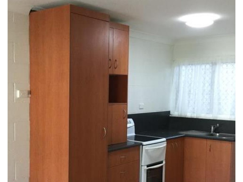 3/37 SCENERY STREET, West Gladstone QLD 4680