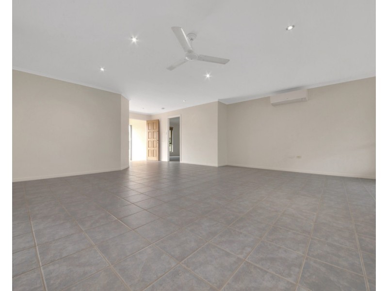 2 KERRY COURT, New Auckland QLD 4680