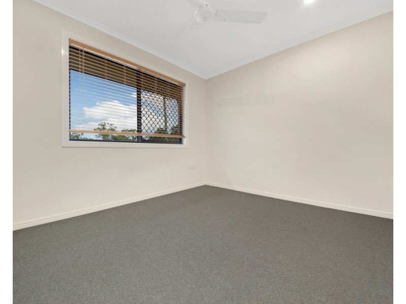 2 KERRY COURT, New Auckland QLD 4680