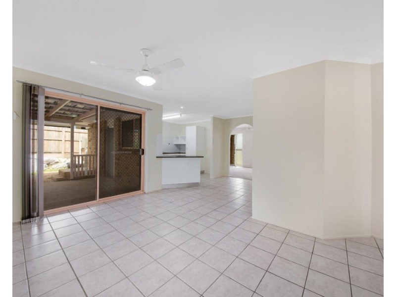 59 KEPPEL AVENUE, Clinton QLD 4680