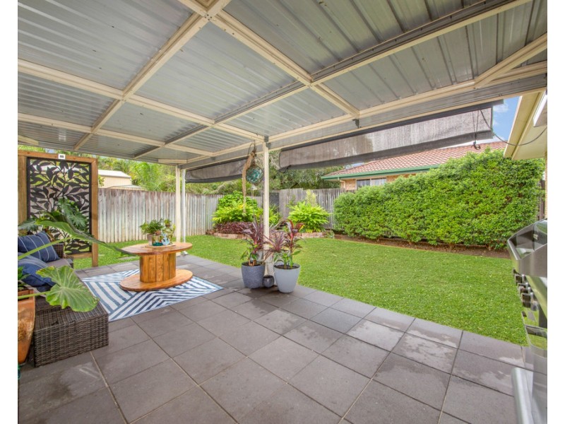 4 Somerset Close, Clinton QLD 4680