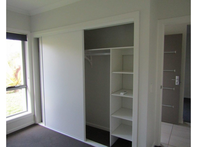 16 BUCHANEN STREET, Boyne Island QLD 4680