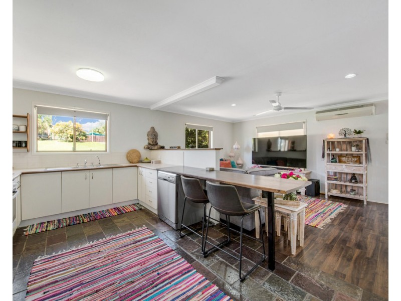 17 Mycumbene Way, Glen Eden QLD 4680